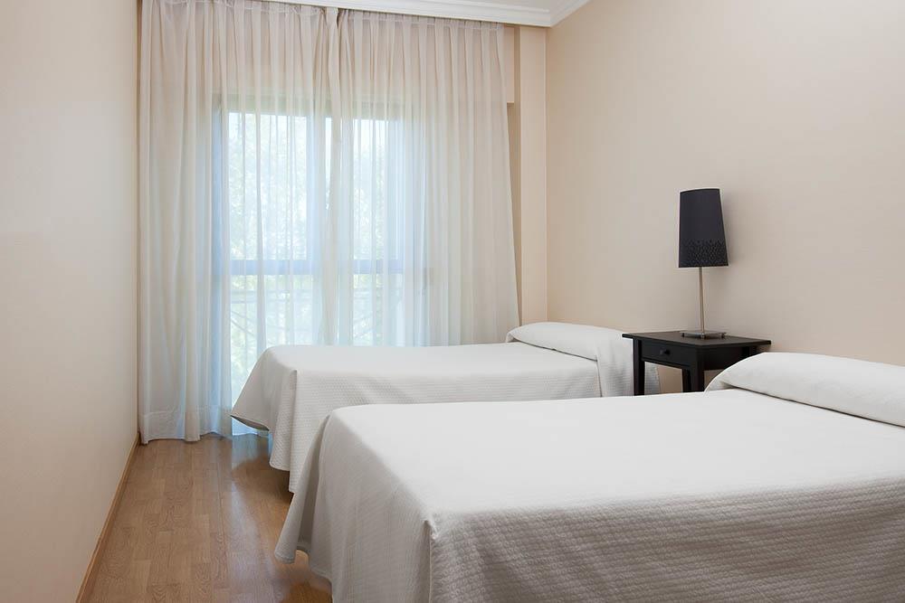 Apartamentos Th La Florida มาดริด ภายนอก รูปภาพ