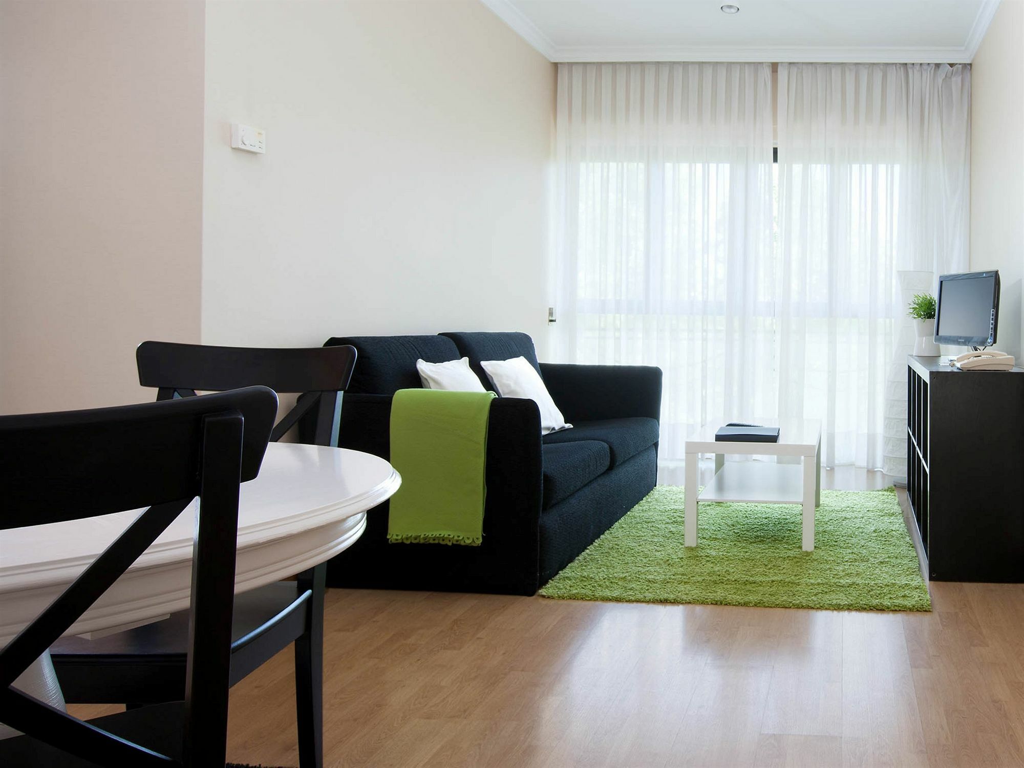 Apartamentos Th La Florida มาดริด ภายนอก รูปภาพ